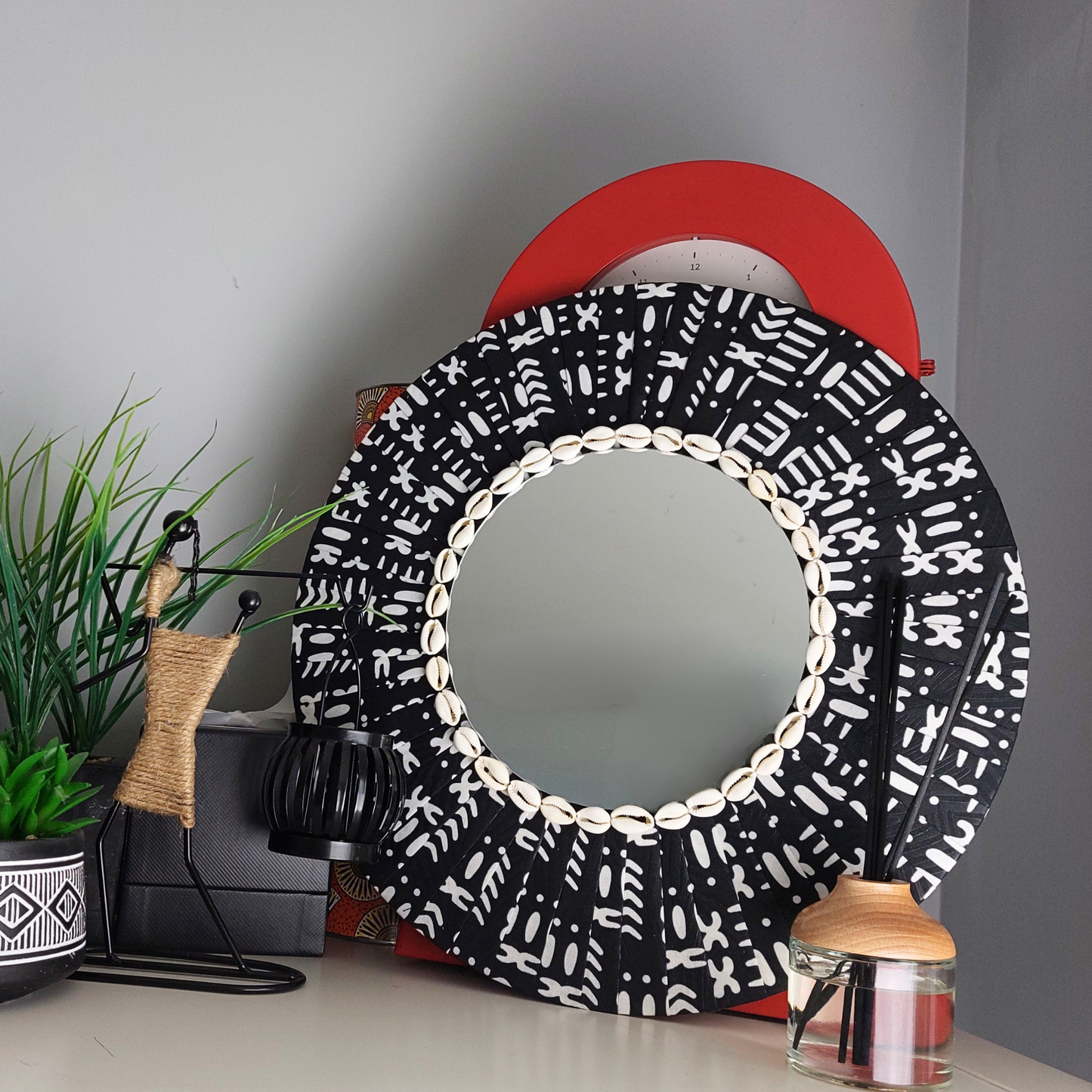Noir Absolu | Handmade Bogolan-Inspired Wall Mirror | 40cm
