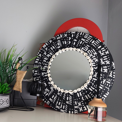 Noir Absolu | Handmade Bogolan-Inspired Wall Mirror | 40cm